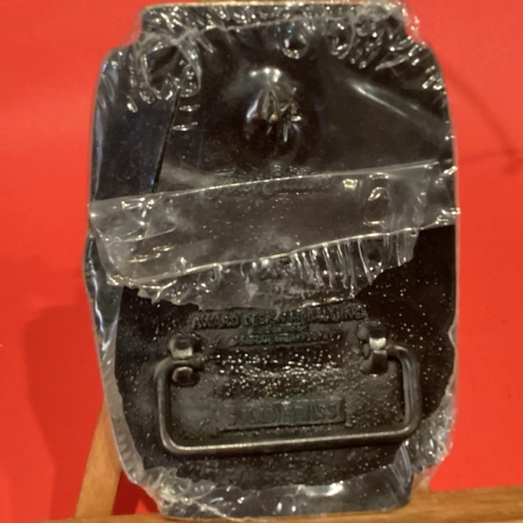 Vintage The James Gang Jesse James Belt Buckle 1980's Solid Brass Still Sealed - Picture 8 of 8